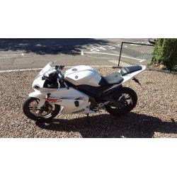Yamaha Yzfr125 yzf r125 bargin. 6400 miles.