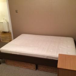 Double room available in corstorphine