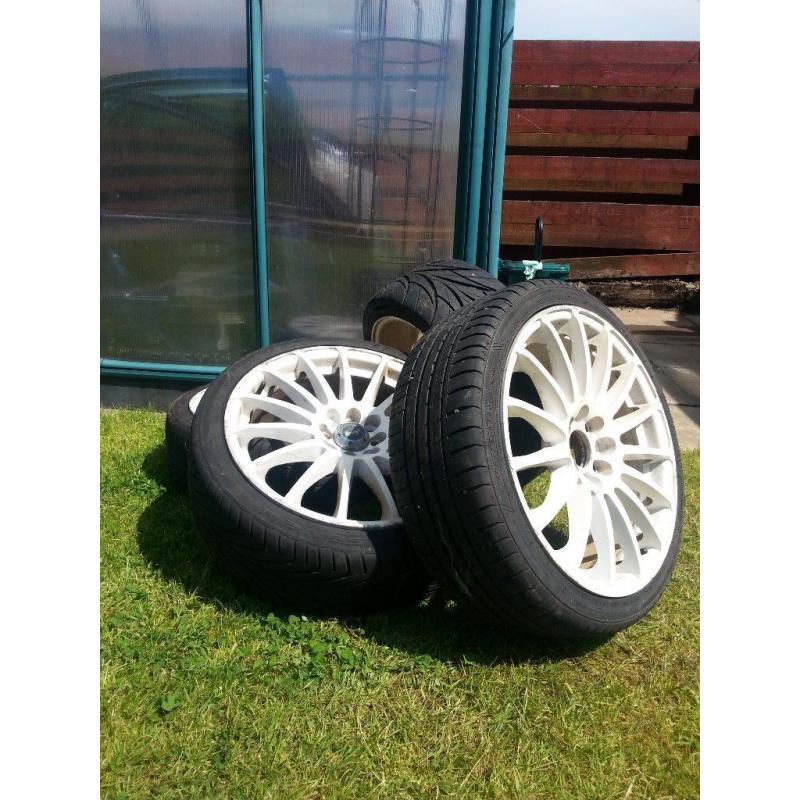 Set of 4 alloys for sale.