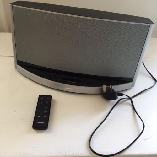 Bose iPod sound dock / docking station