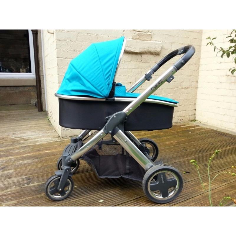 Oyster 2 complete travel system, only used for 6 months, excellent condition.