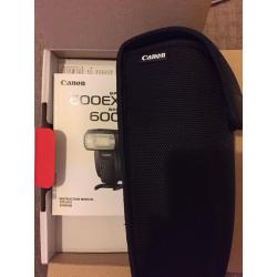 Canon 600 EX RT SPEEDLIGHT