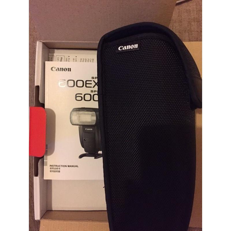 Canon 600 EX RT SPEEDLIGHT