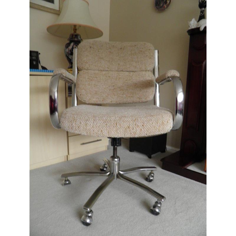 CHAIR for computer/gaming/ living room etc. very comfortable and wide seating.