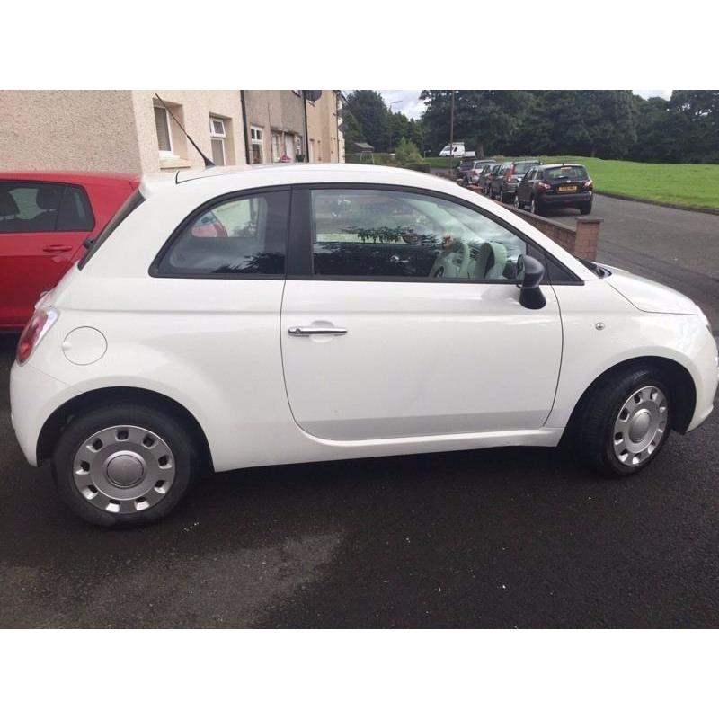 2012 Fiat 500 Pop 1.2L. 28000 miles Excellent condition. Full service history. MOT May 2017