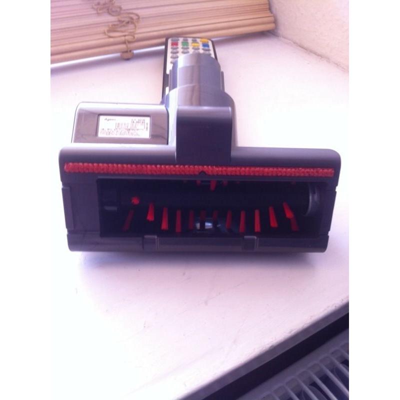 Dyson v6/v8 handheld small motorised brush roll