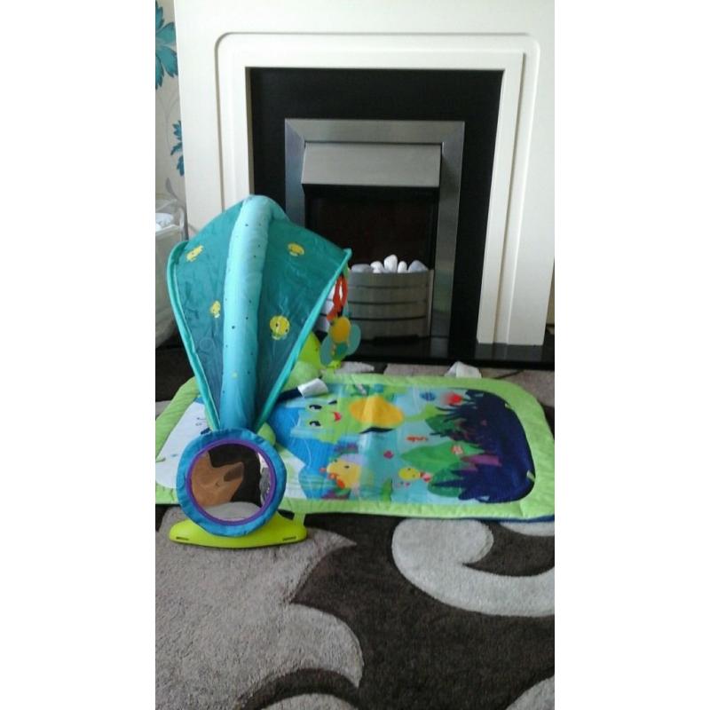 bright stars light up play mat