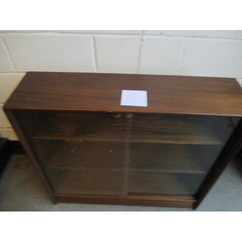NO 1 VINTAGE GLASS FRONTED WALUNT BOOKCASE SHELVING UNIT BY GIBBS FURNITURE FREE DELIVERY
