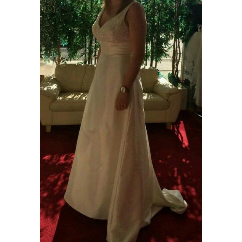 New Romantica Wedding Dress
