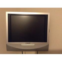 15" TV & DVD