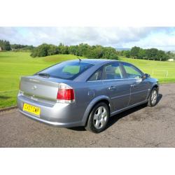 2007 Vauxhall Vectra 1.8 Exclusive 72000 miles Long MOT First to see will buy