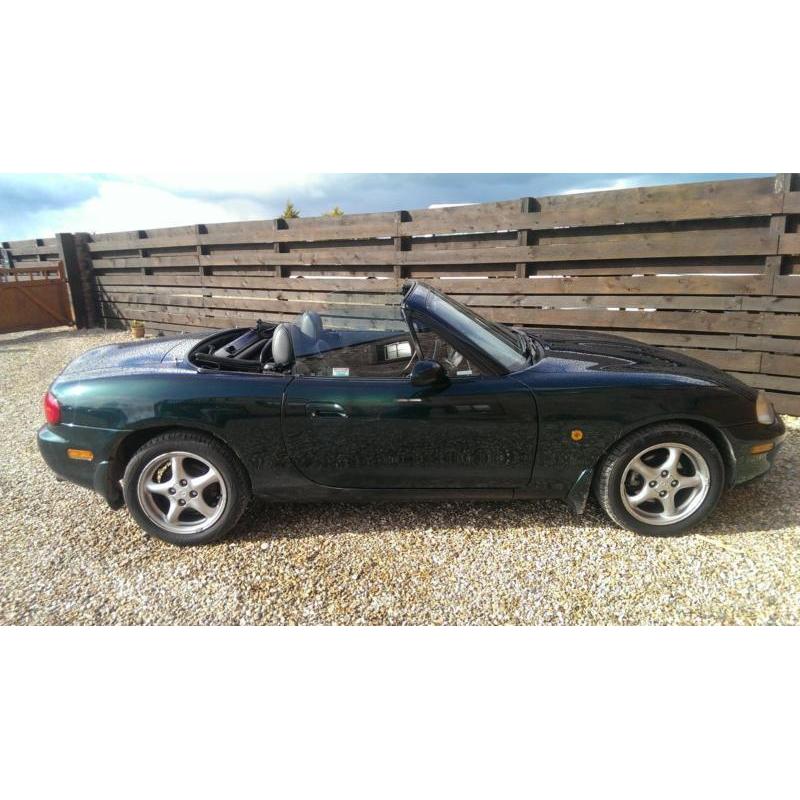 MAZDA MX-5 1.8i S GREEN
