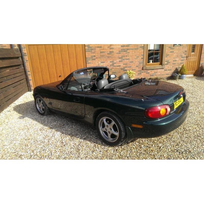 MAZDA MX-5 1.8i S GREEN