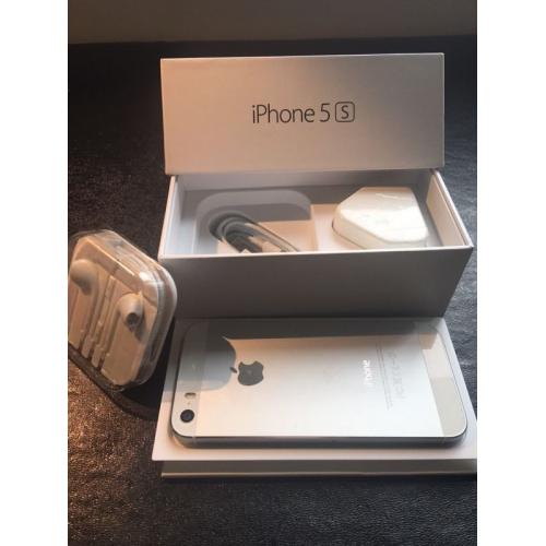 IPHONE 5S silver 16gb ???? on O2 giffgaff tesco networks in mint condition (txt Chris 07462496929)