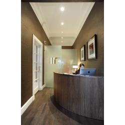 Beauty Therapists & Nail Technicians needed for busy West End Salon/Spa