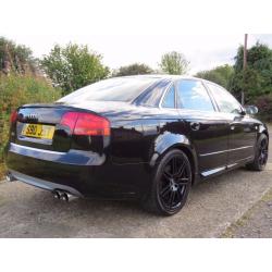 !!1 PREV OWNER!! 2005 AUDI S4 4.2 V8 / MANUAL GEARBOX / 12 MONTHS MOT / FULL SERVICE HISTORY / BLACK