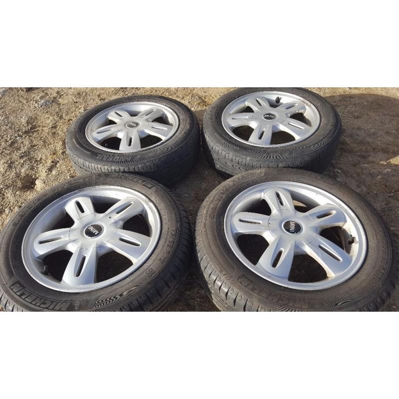 4 ALLOY MINI WHEELS (2003) WITH GOOD TYRE TREAD