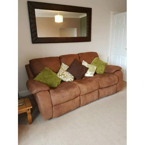 Harvey's 3 seater plus 2 seater sofa **Price reduced for quick sale**