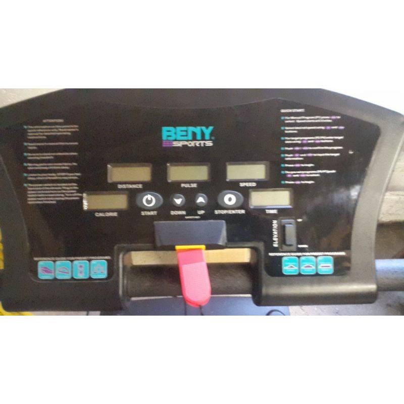 Treadmill - Motorised