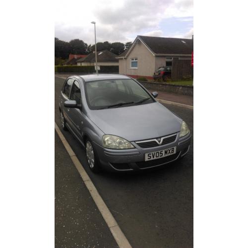 Automatic 1.4l Vauxhall Corsa Design 2005