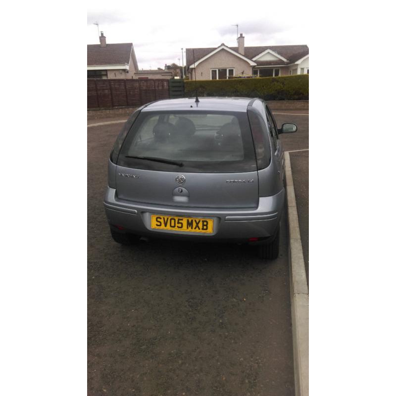 Automatic 1.4l Vauxhall Corsa Design 2005