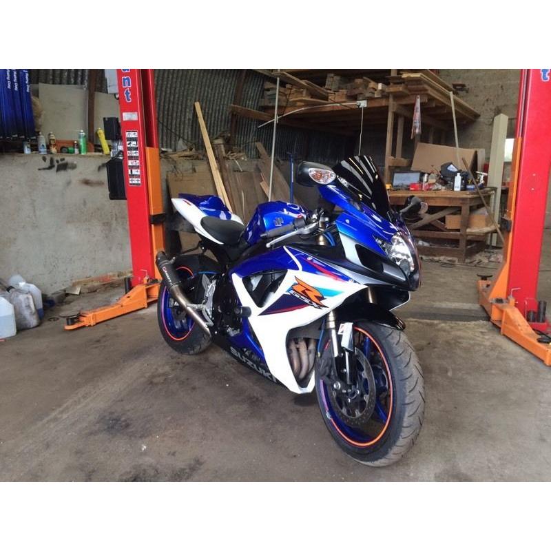 Suzuki gsxr 600