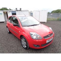 FORD FIESTA 1.25 ZETEC 2007 3 DOOR PETROL RED 92,000 MILES MOT TILL 07/02/17 EXCELLENT CONDITION