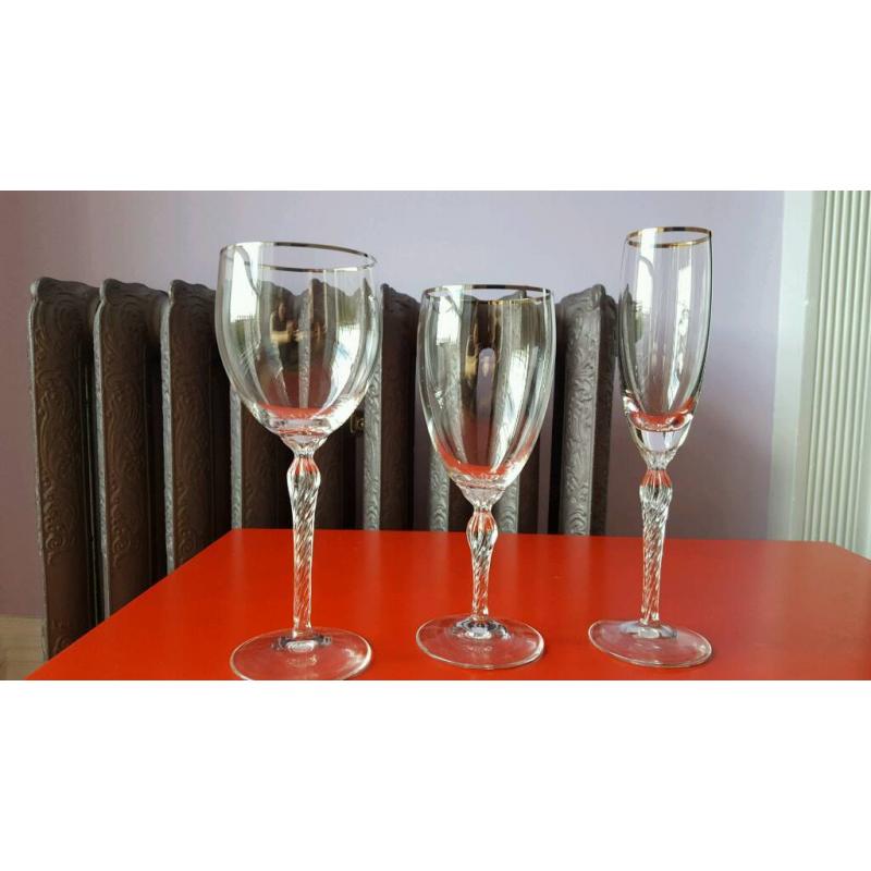 Lenox Madison Crystal Wine and Water Glasses and Champagne Flutes (set 15 items)