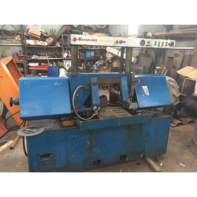 Steel bandsaw