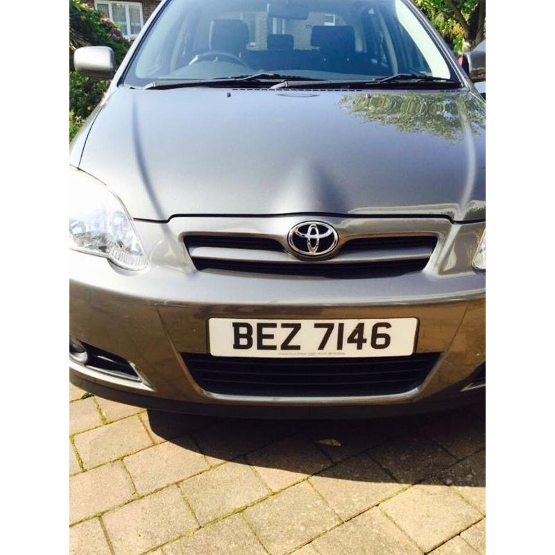 Fantastic Toyota Corolla 1.6 - immaculate inside & out LOW MILES - not vw golf polo Yaris bmw Mazda