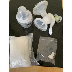Manual breast pump
