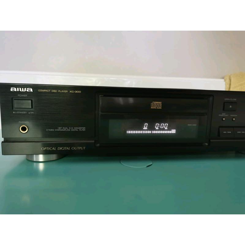 Aiwa XC-300 CD player
