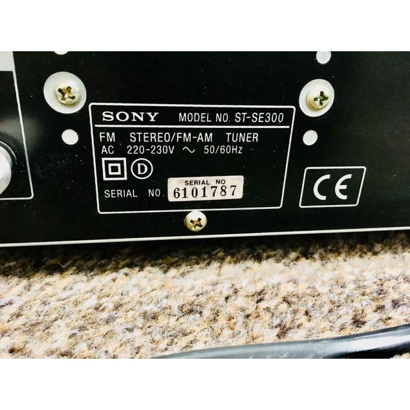 REDUCED! Sony FM Stereo/FM-AM tuner ST-SE300
