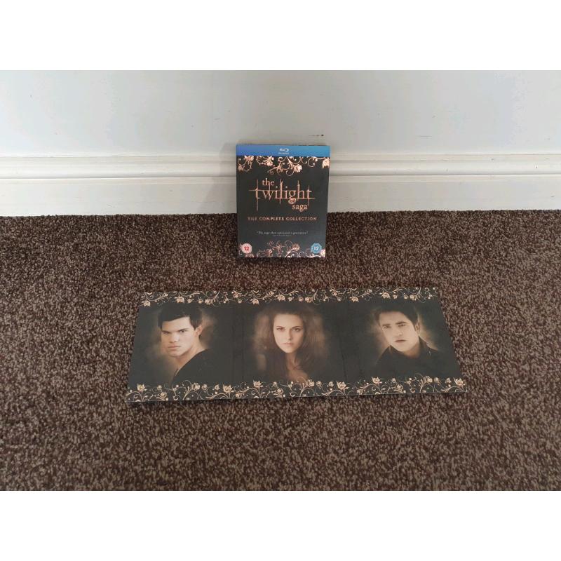 The twilight saga complete collection blu ray set