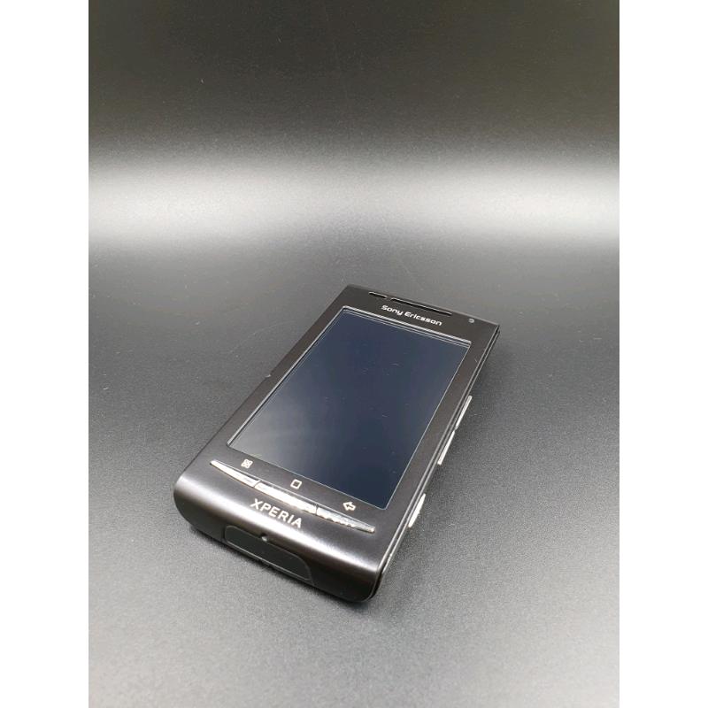 Sony Xperia X8