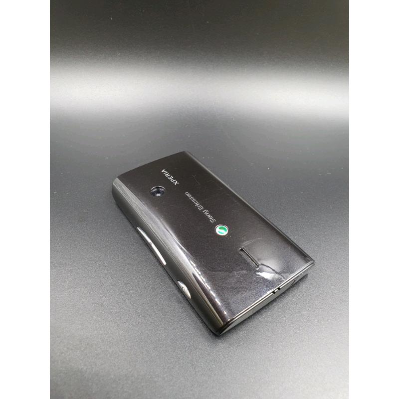 Sony Xperia X8
