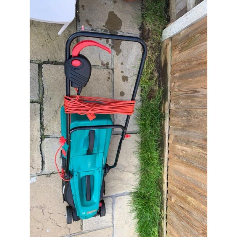 Bosch Rotak 32R Lawnmower ?55