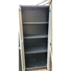 Storage cabinet