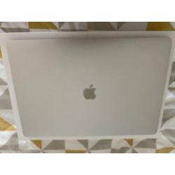 MacBook Pro 16inch, i7, 16GB, 512SSD, Warranty Sept 2021, Apple Refurb