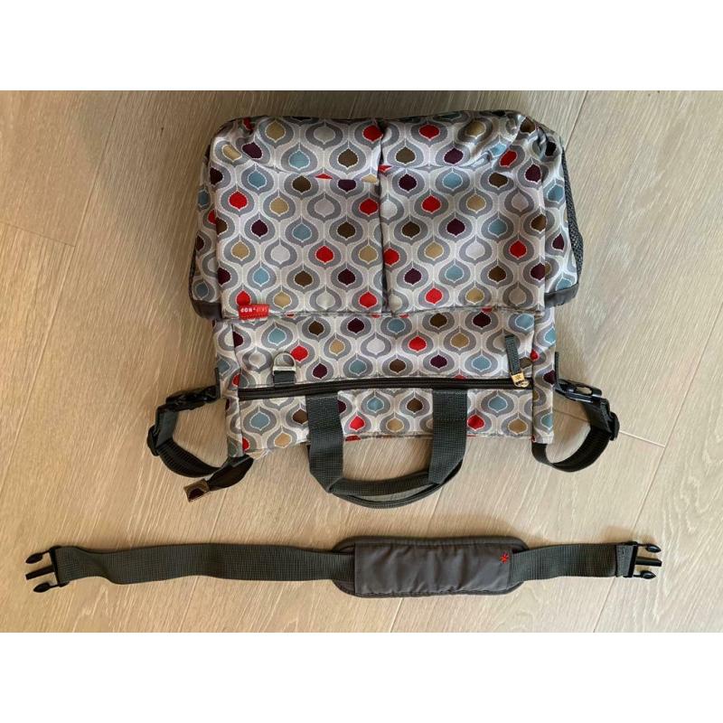 Skiphop changing bag with changing mat