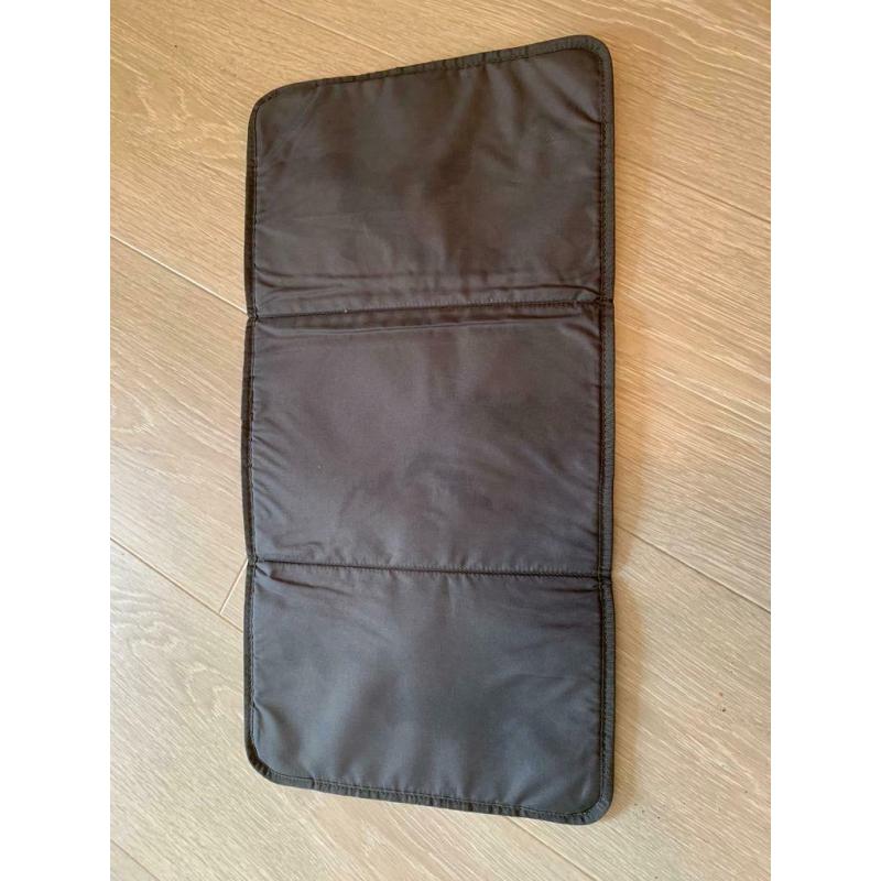 Skiphop changing bag with changing mat
