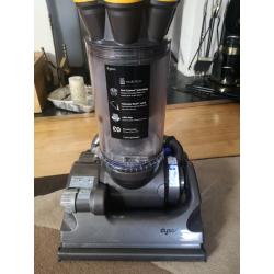Dyson DC33