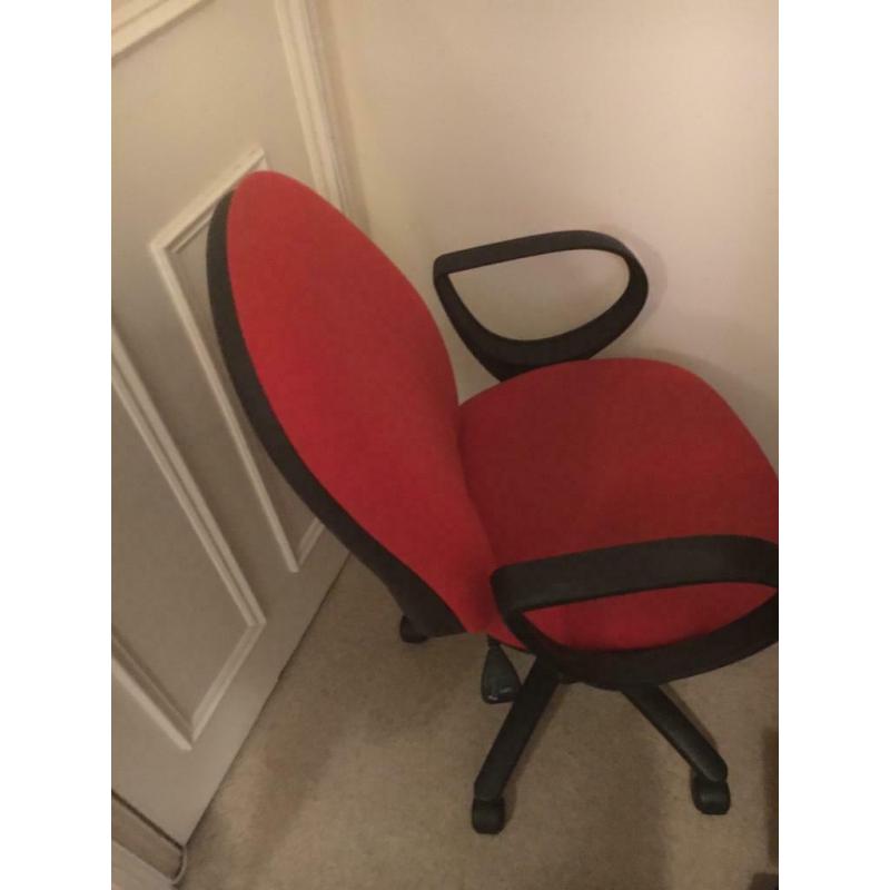 Office chair - Red