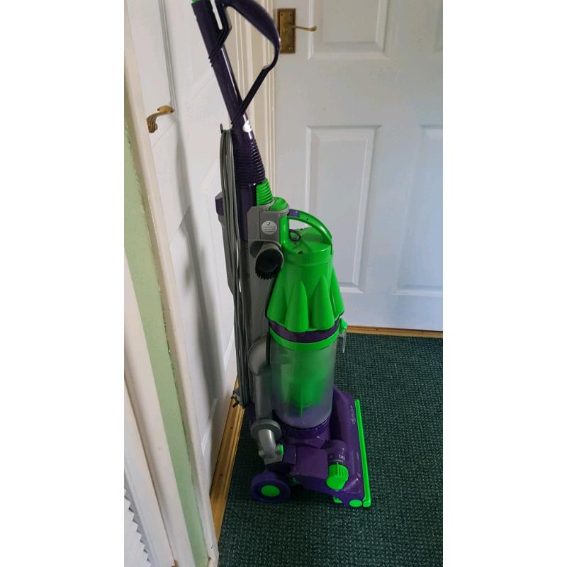 Dyson DC07 upright (refurbished) for use on all floor types New Motor
