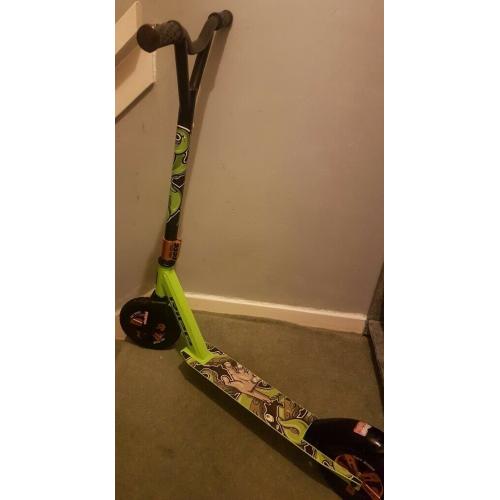 REDUCEDRipp stunt scooter