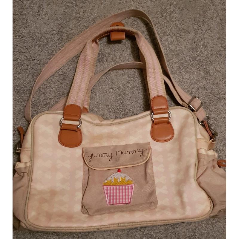 Yummy mummy changing bag