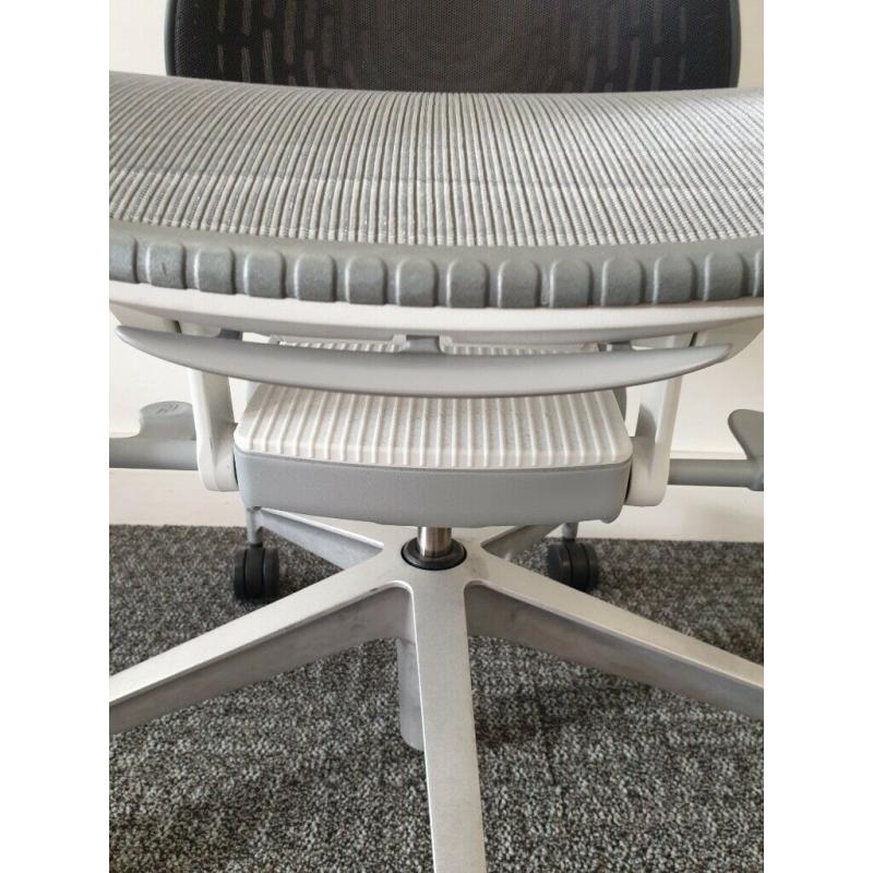 Herman Miller Mirra 2 Task Chair