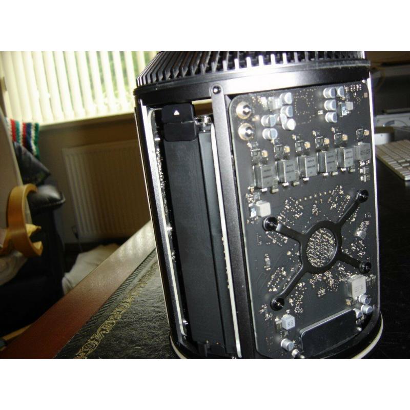 APPLE MAC PRO LATE 2013