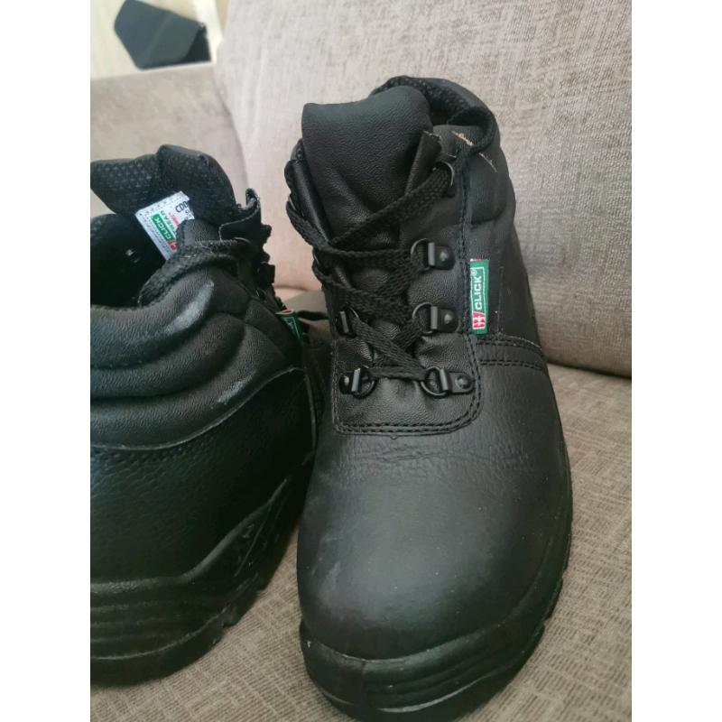 Safety shoes size 6