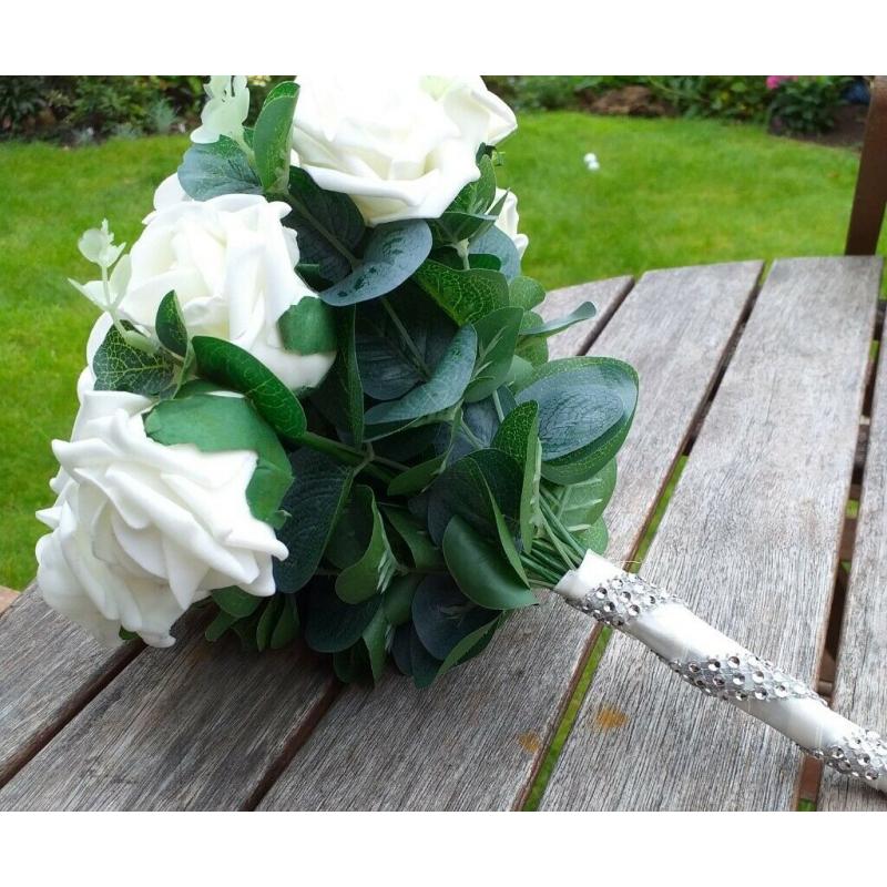 White / Cream Bridal Bouquet